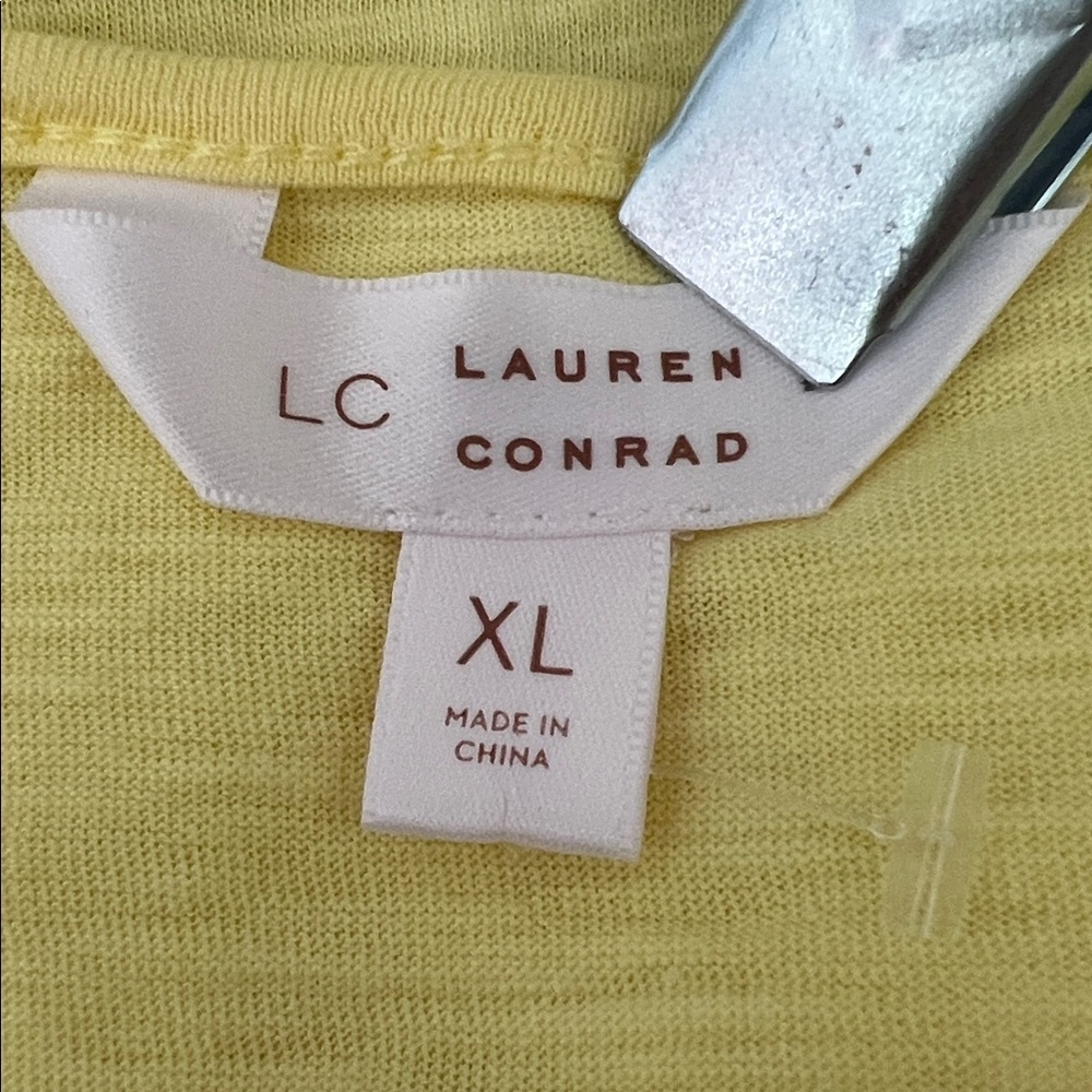NWT - LC Lauren Conrad Sunny Yellow Eyelet Sleeve Top - Picture 2 of 6